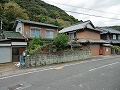 香川県東かがわ市川股中古住宅詳細へ